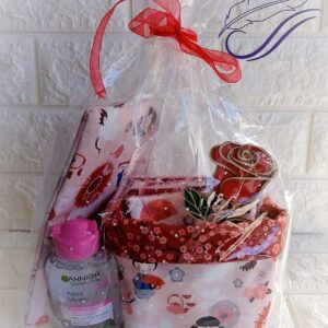 pack cesta toalla neceser basico